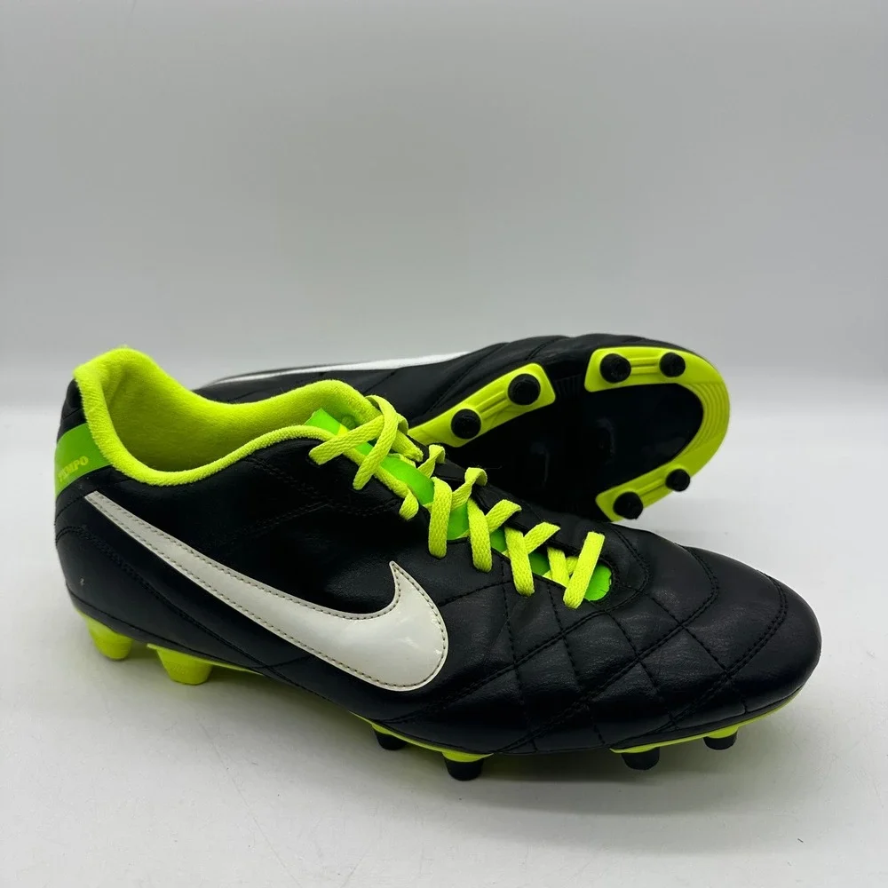 Nike 509038-013 Mens Size 12 Tiempo Natural IV FG Black/Green Soccer Cleats